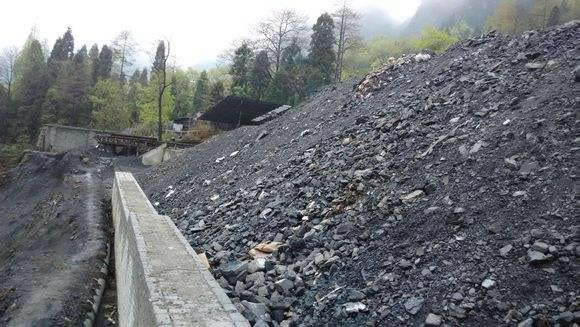 Slag accumulation