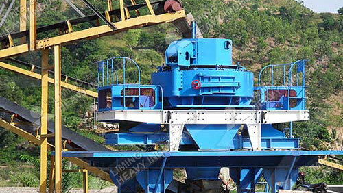 Sand making machine