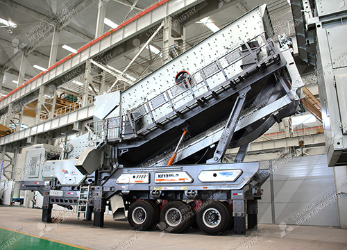 Mobile stone crusher