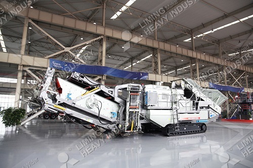 Crawler mobile crushing plant